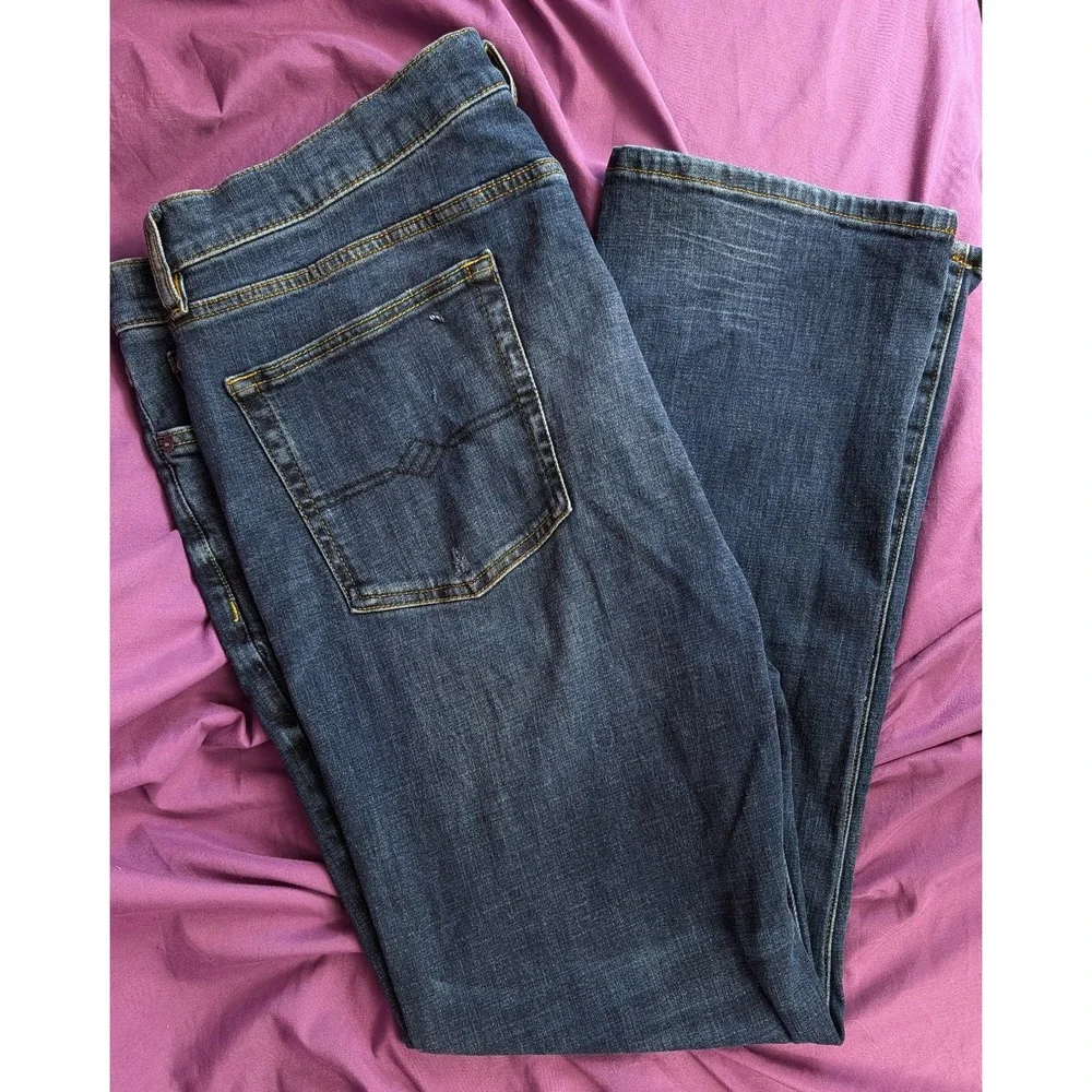 Joseph Abboud Slim Fit Medium Wash Stretch Denim 38x32 Indigo Blue Distressed